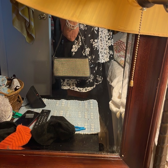 ANN TAYLOR SMALL BAG - Picture 13 of 13